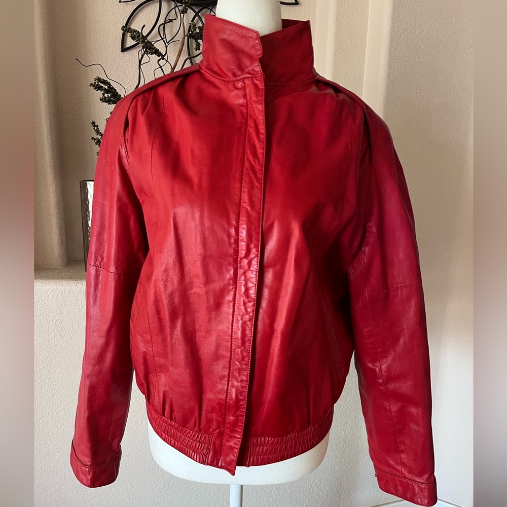 Red Leather Vintage Bomber Jacket Womens 10/12 Retro Classic Satin Lined Rock